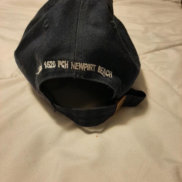 BRANDY MELVILLE Basketball Cap - Picture 2 of 2